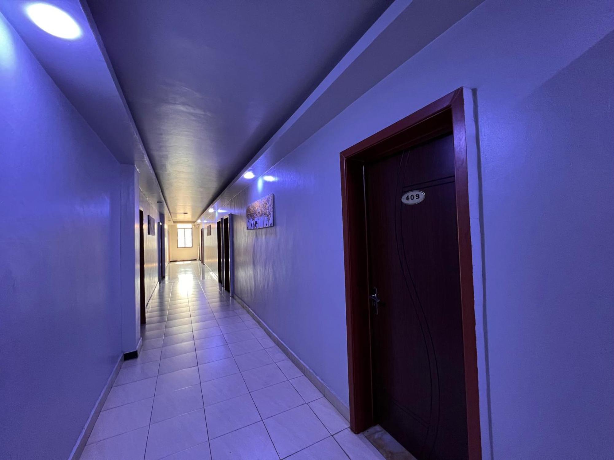 Eastern Plaza Hotel Джуба Екстериор снимка
